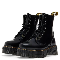 DR MARTENS Boots