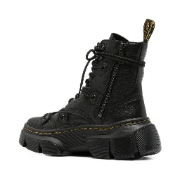 DR MARTENS Boots