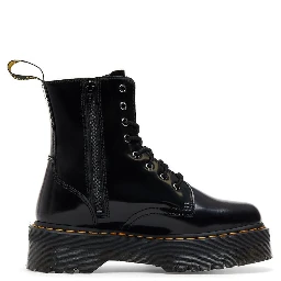DR MARTENS Boots