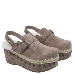 MOU Sandals