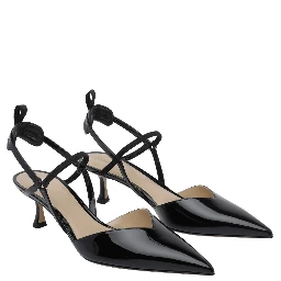 FENDI With Heel Black