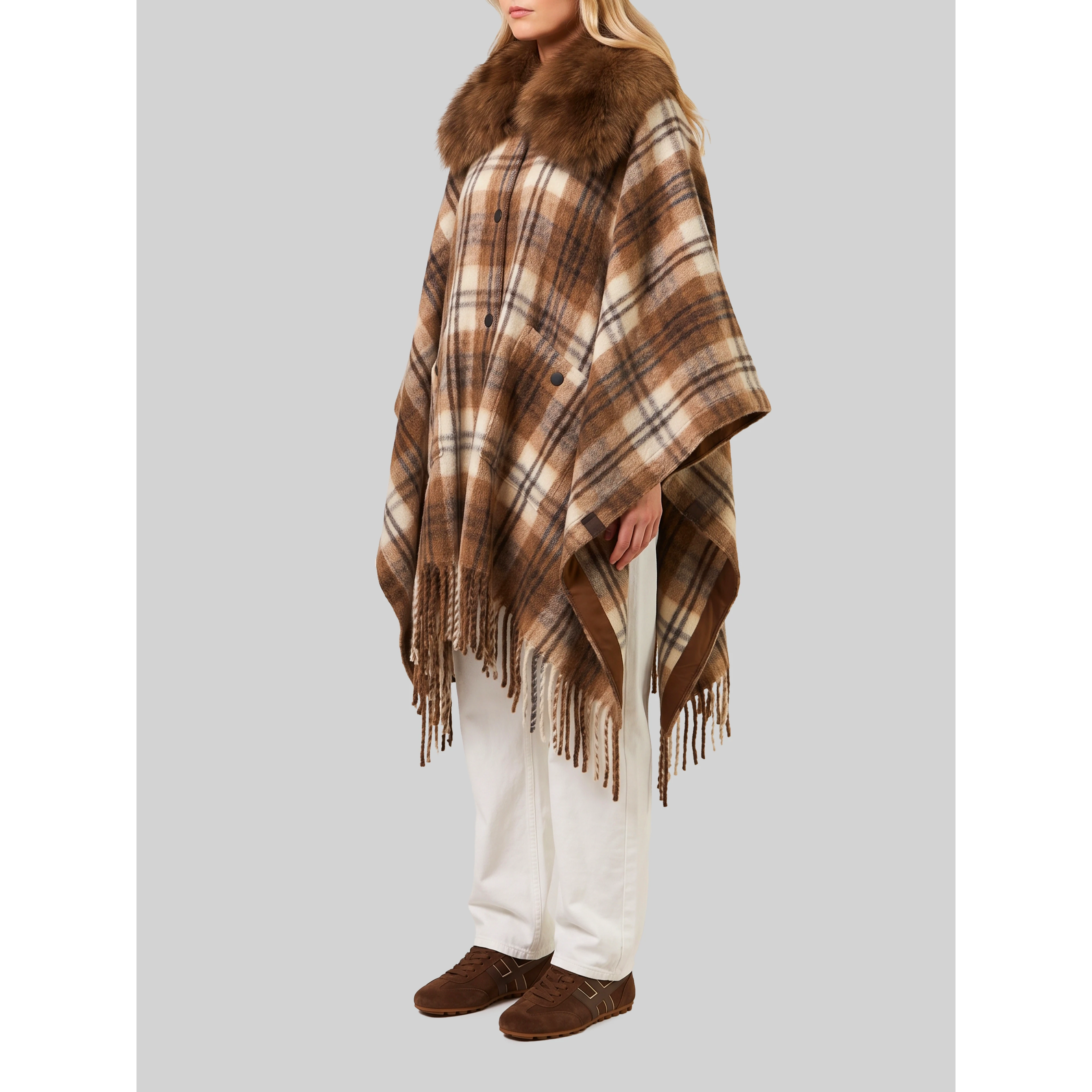 Cape with faux fur detail
