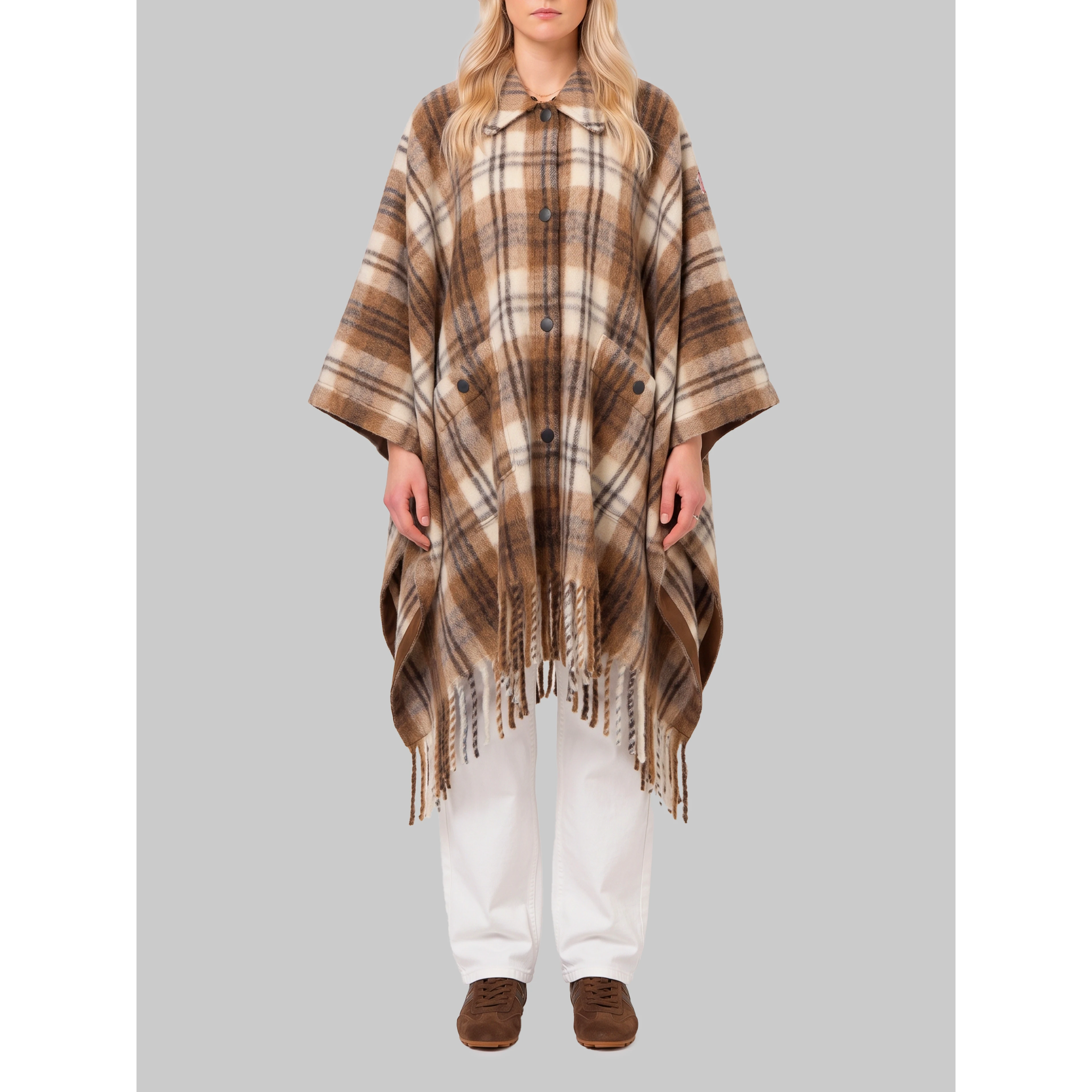 Cape with faux fur detail