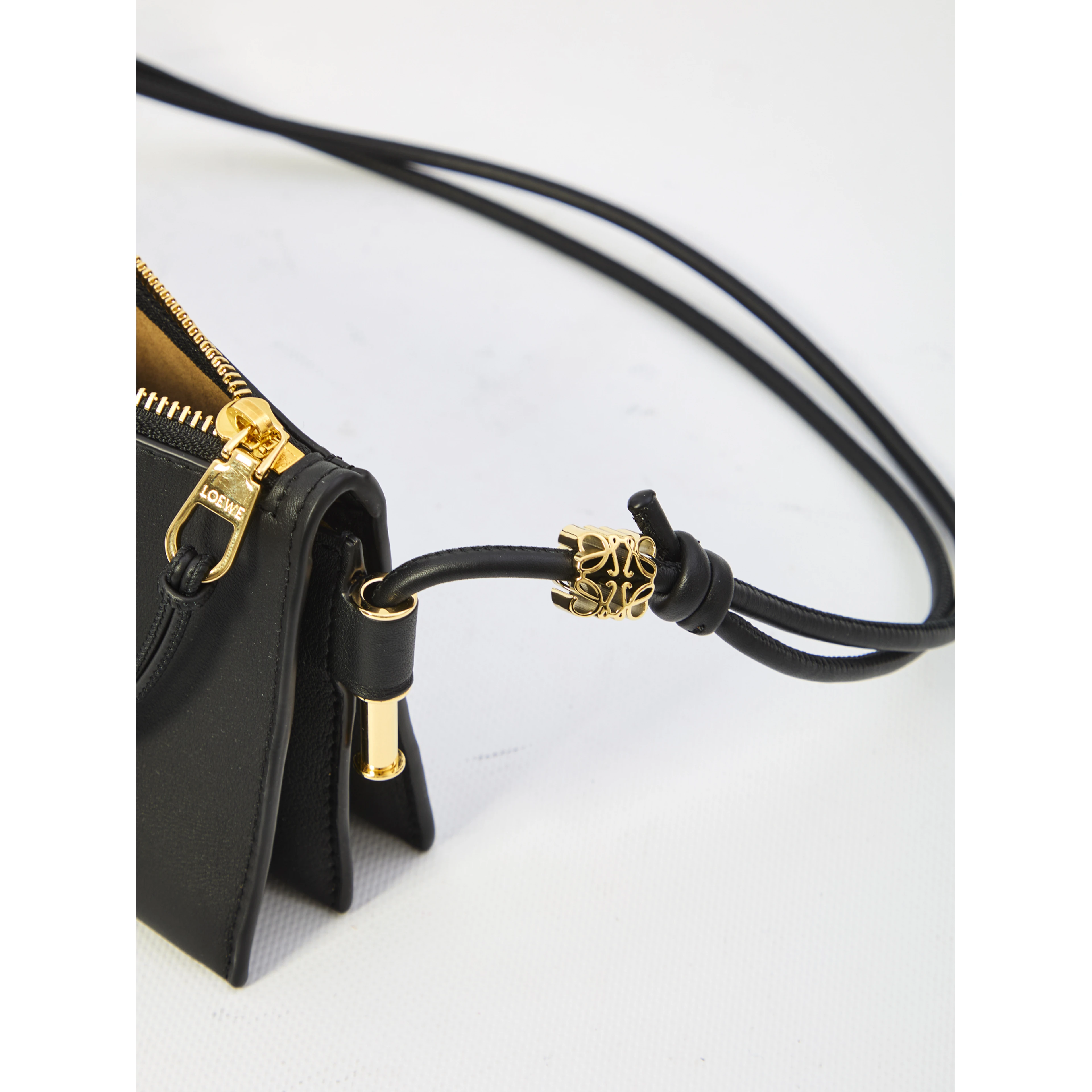 Joya pouch