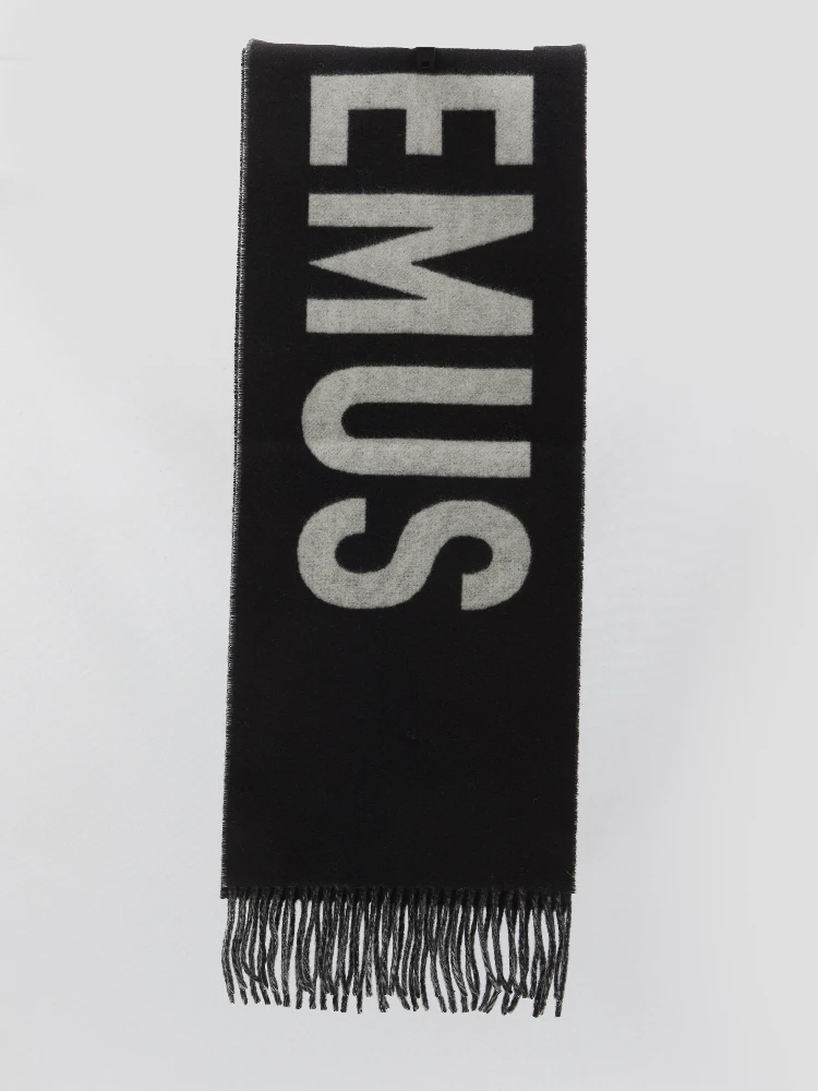 Jacquemus scarf alternative