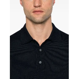 VENGERA T-shirts and Polos