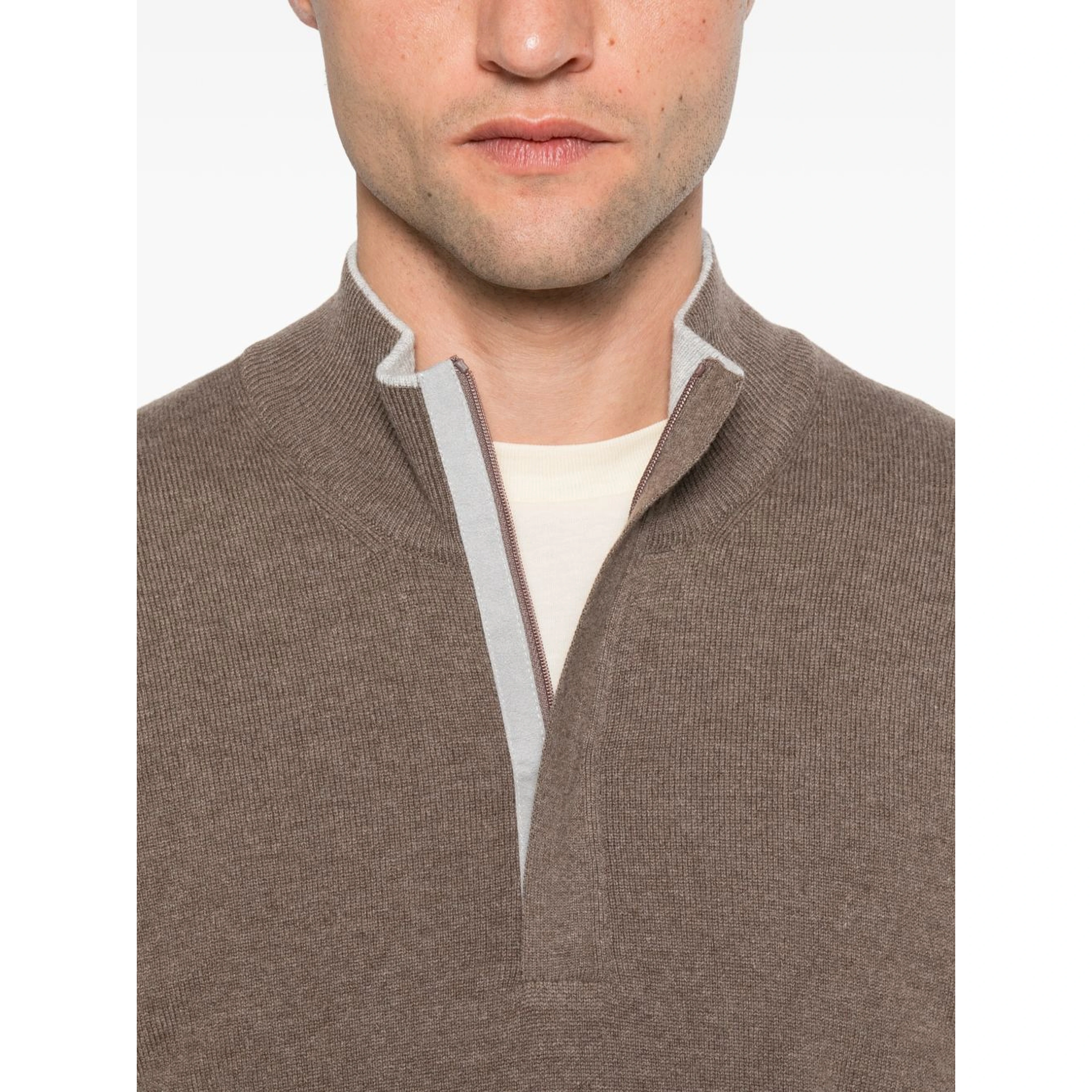 VENGERA Sweaters