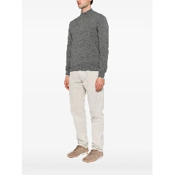 VENGERA Sweaters