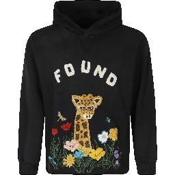 EMBROIDERED WILDLIFE HOODIE