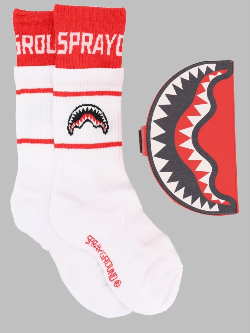 red spray socks white