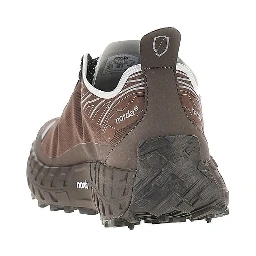 001A sneakers