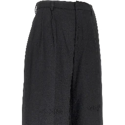Distressed twill pants with darts