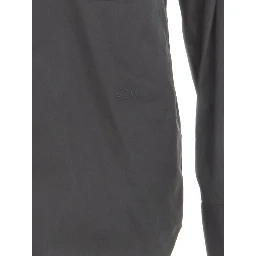 Slim black shirt