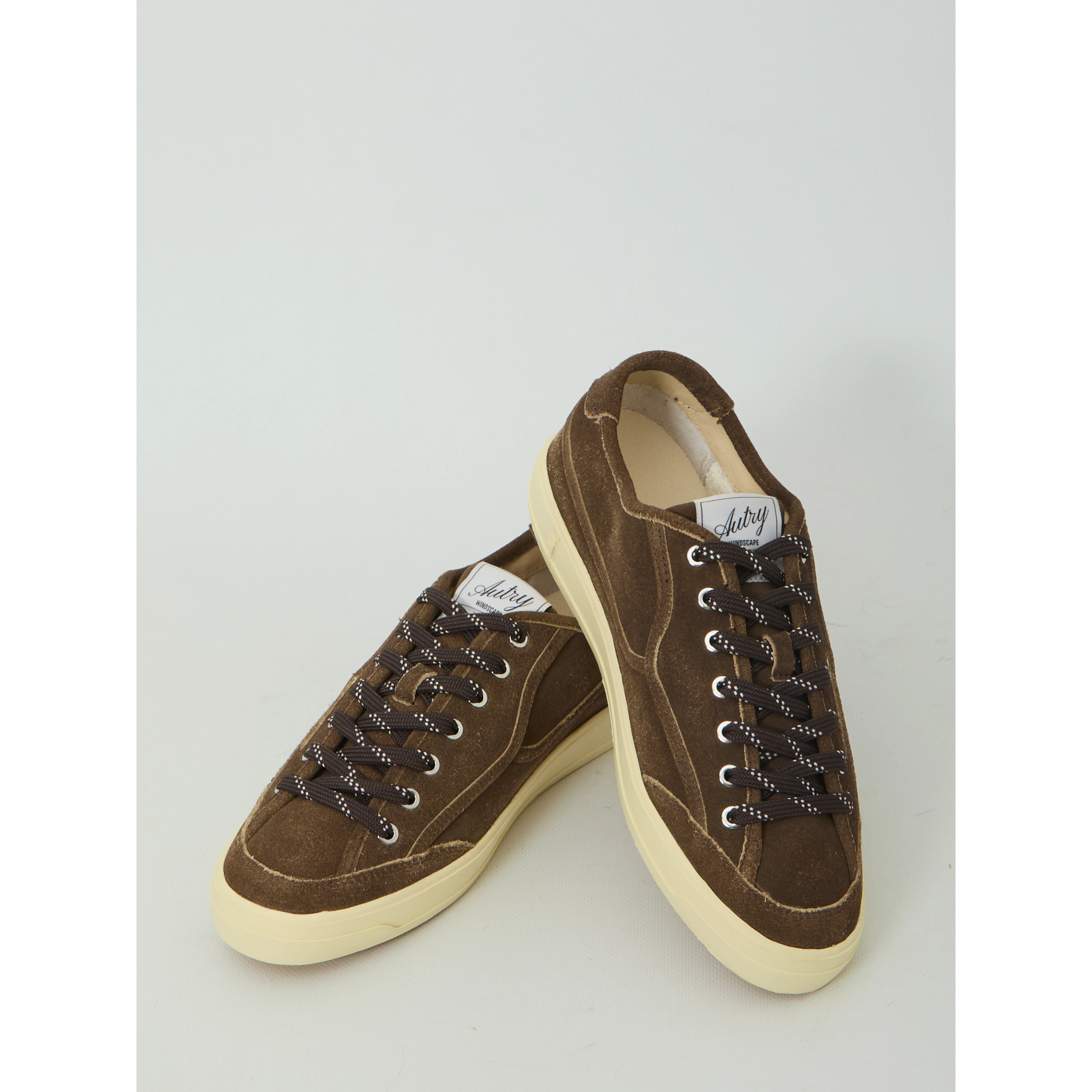 Windscape low sneakers in Mustang suede