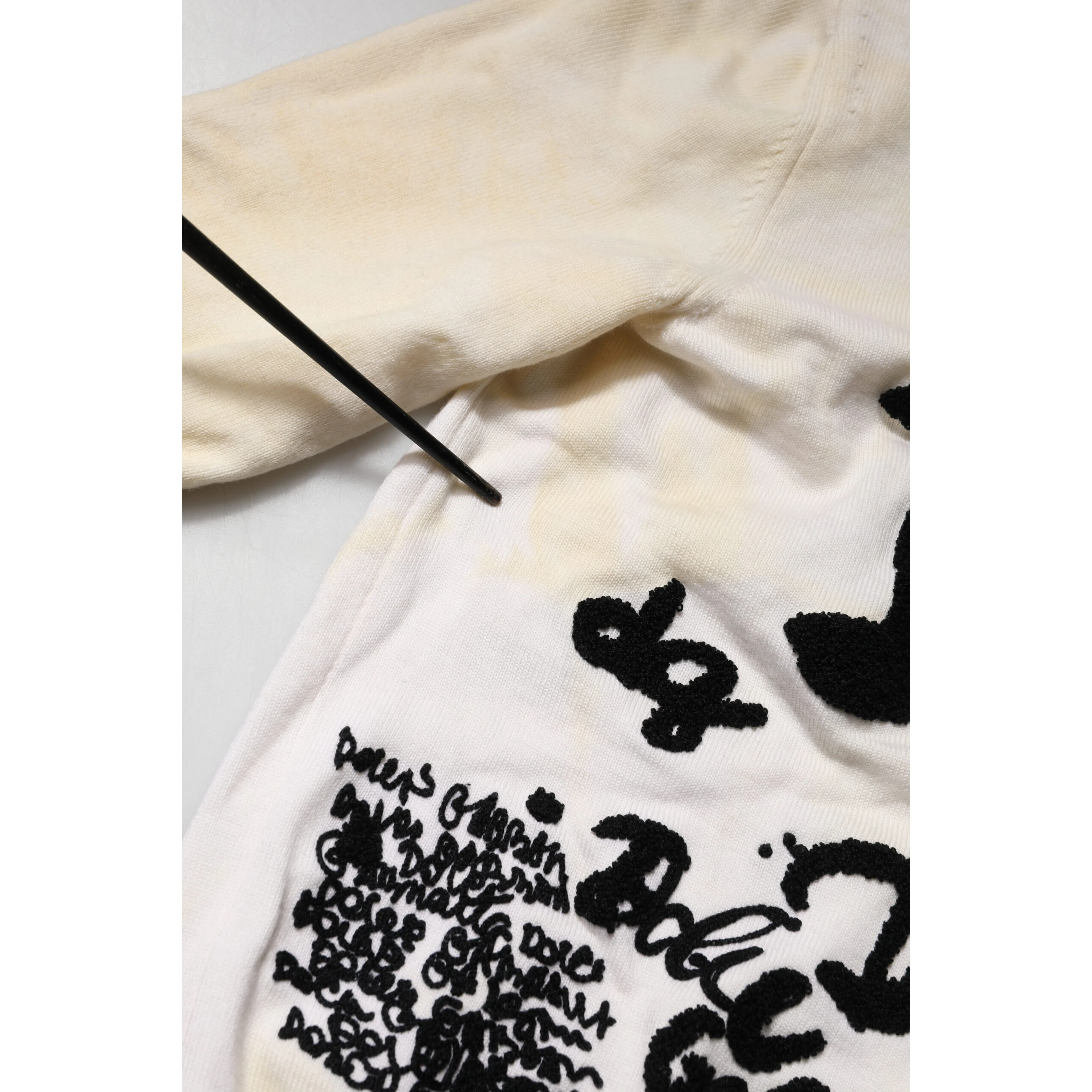 White Virgin Wool Graphic Logo Crewneck Sweater