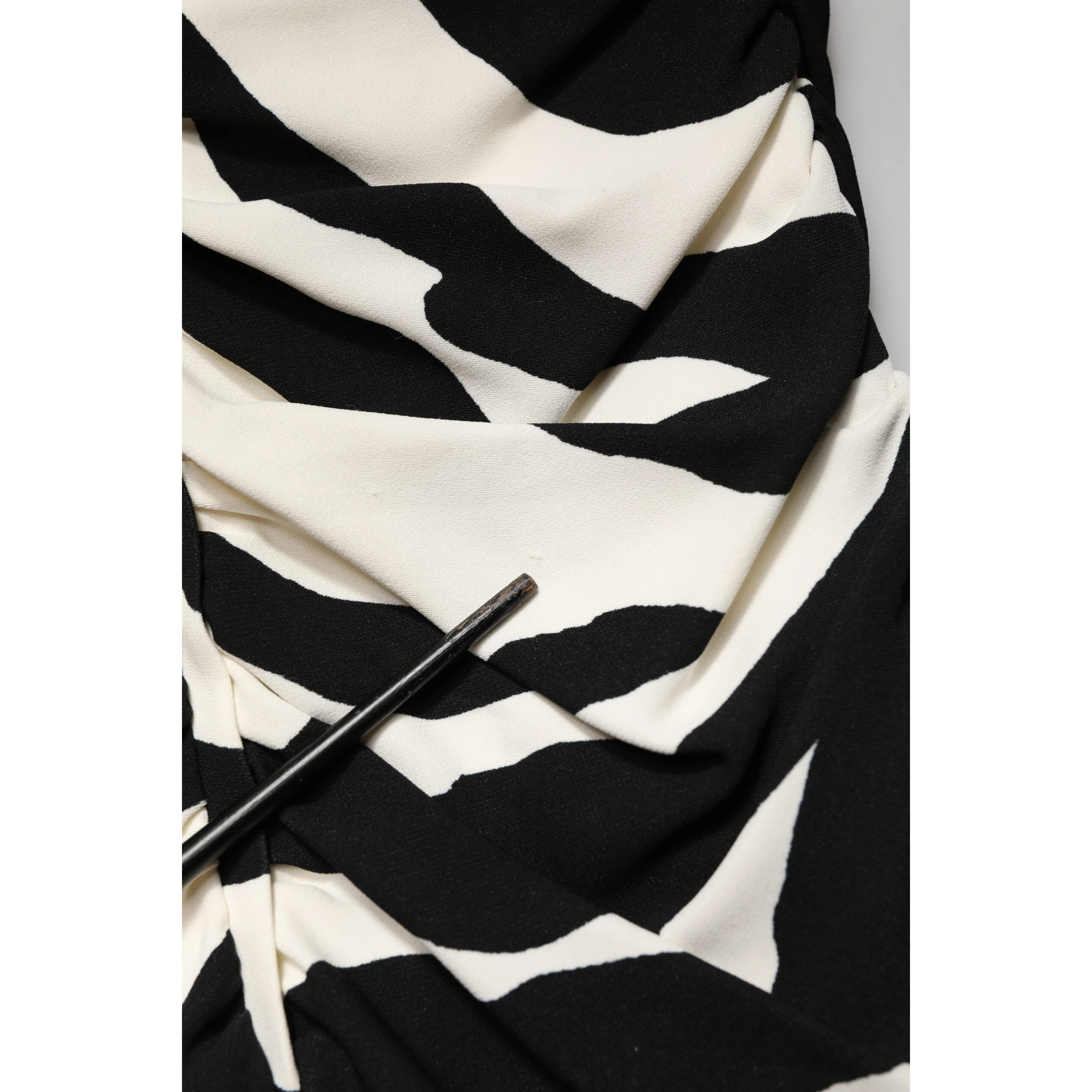 Black White Zebra Viscose Sheath Midi Dress