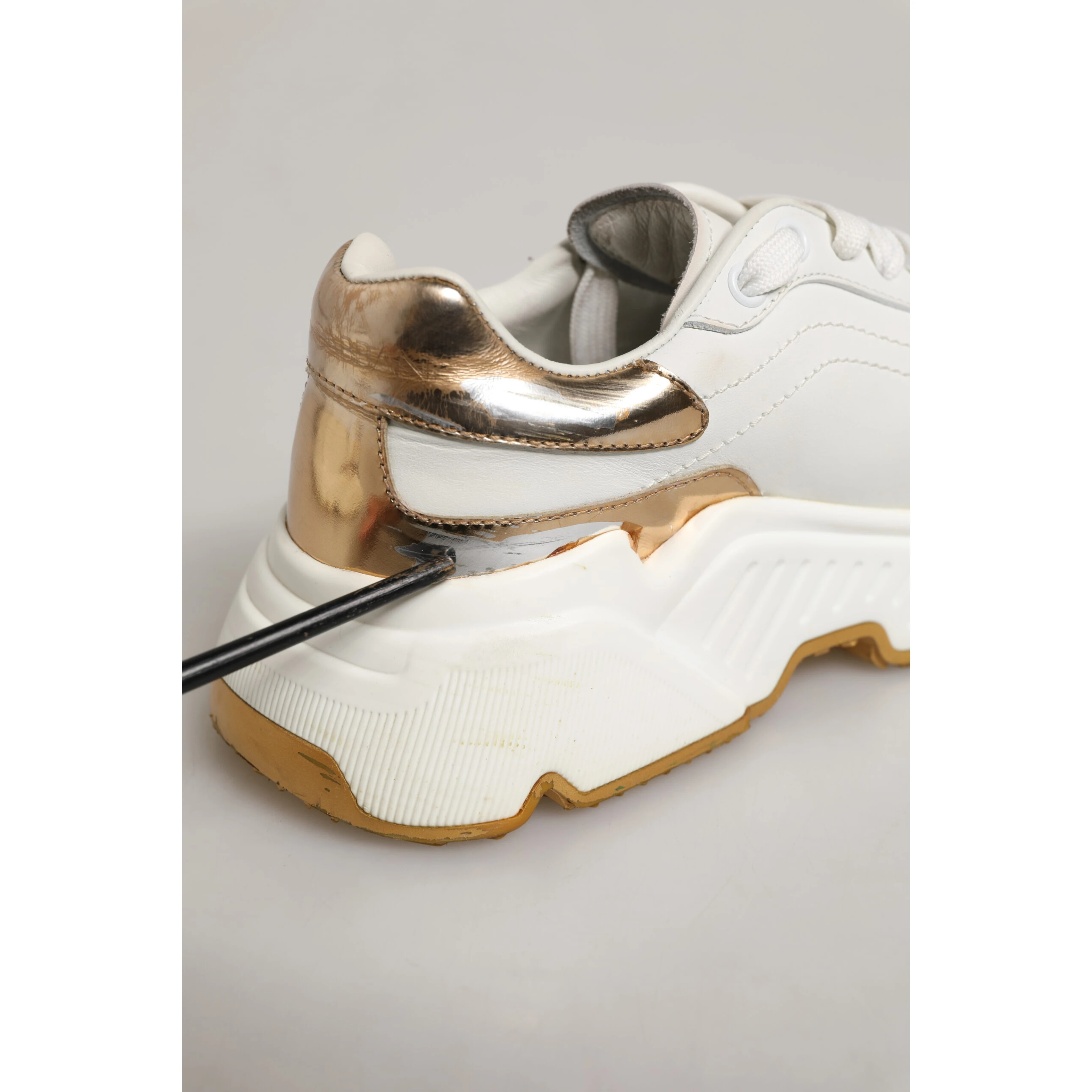 White Gold Daymaster Low Top Sneakers Shoes