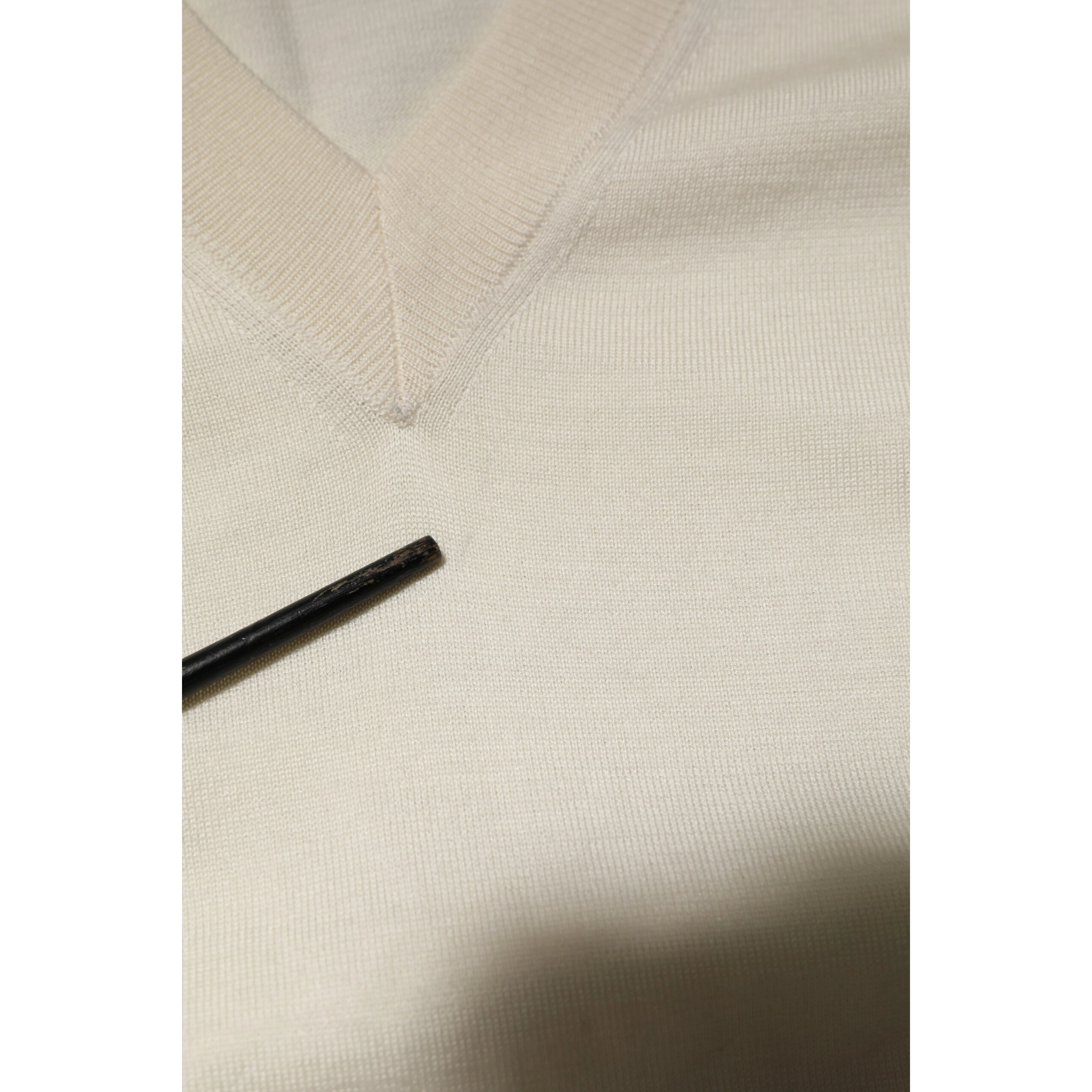 Ivory Virgin Wool Men V-Neck Knit Sweater