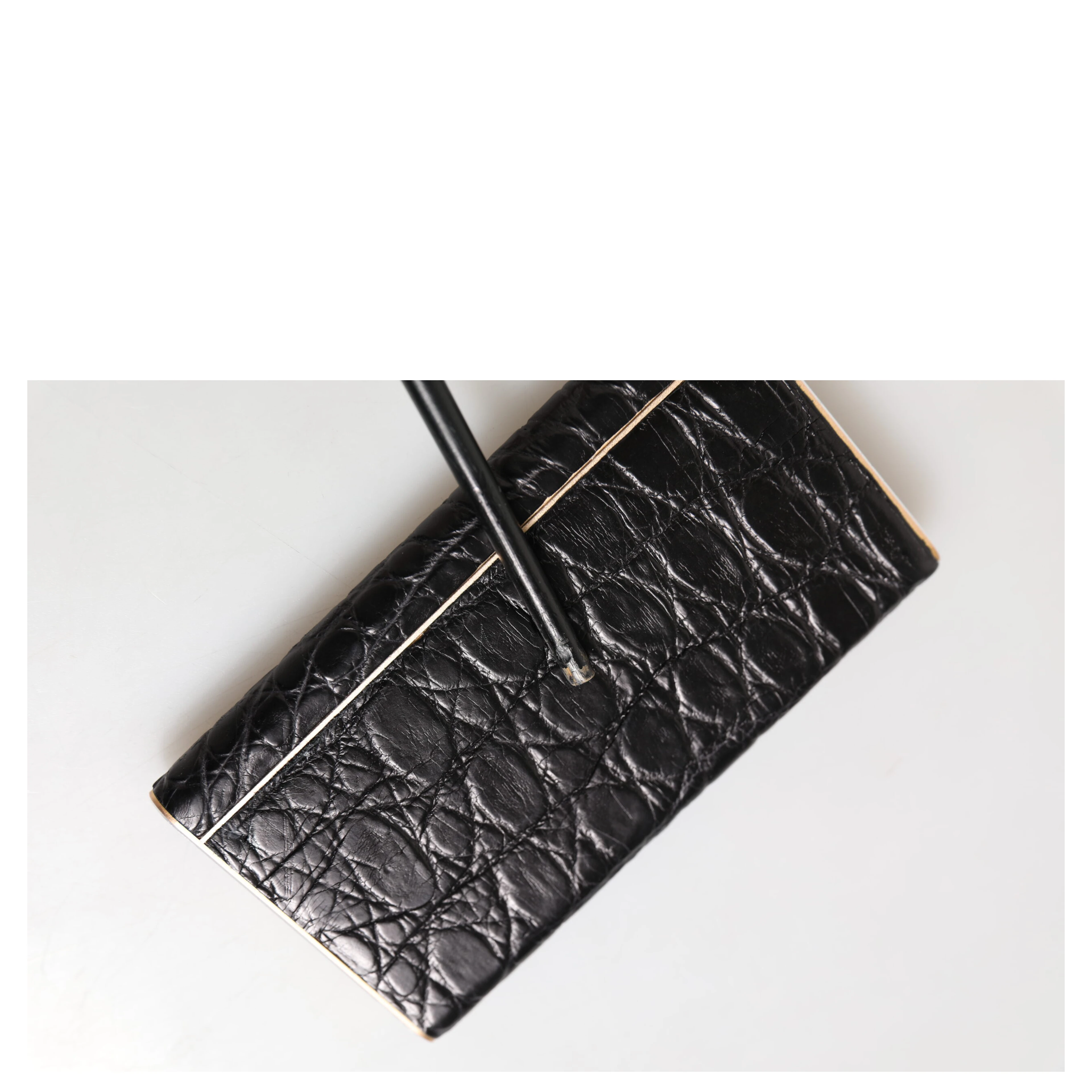 Black Leather Exotic 3000mAh Power Bank Charger USB