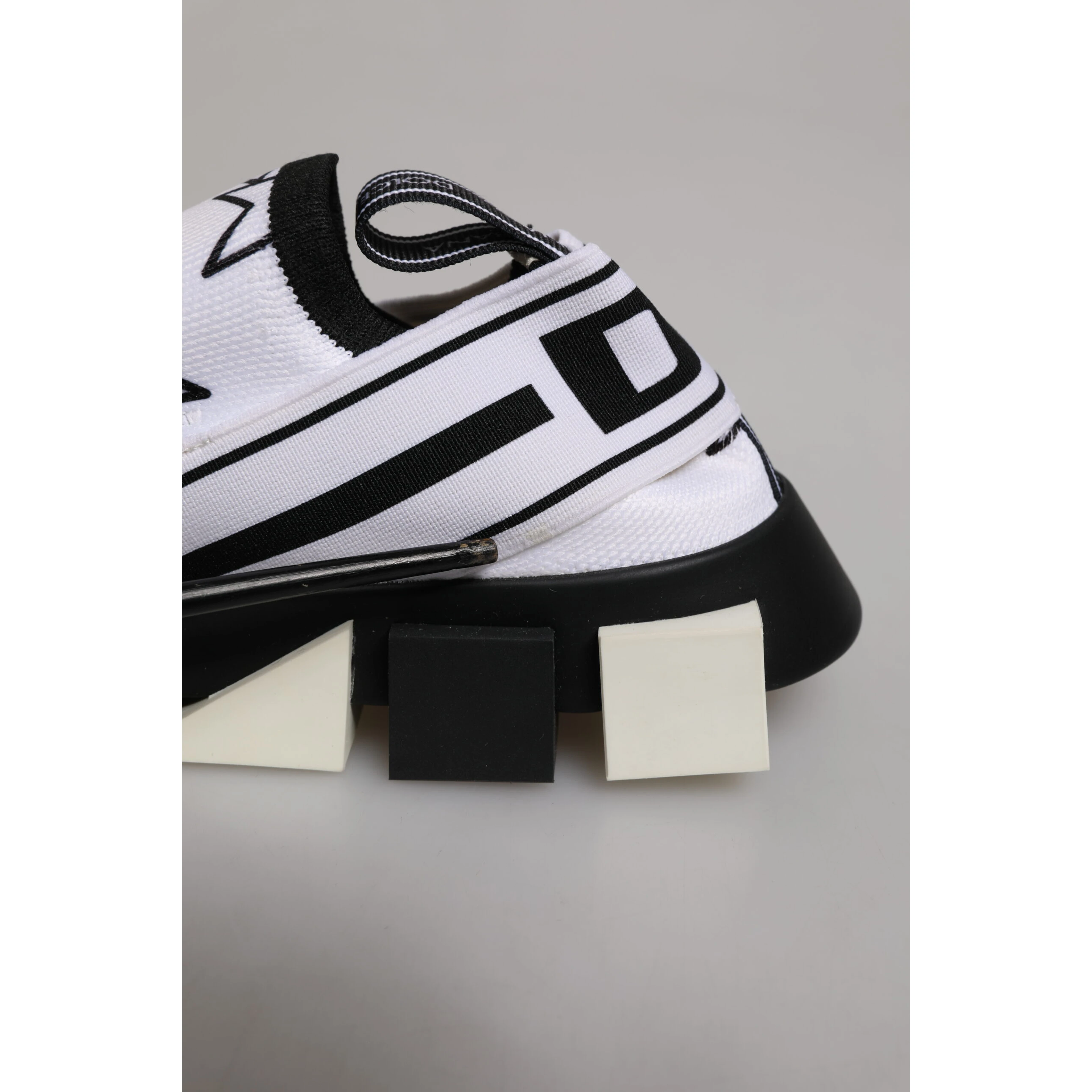 White Stars Sorrento Low Top Sneakers Shoes