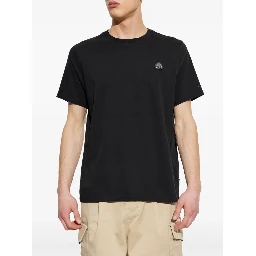 Moose Knuckles T-shirts and Polos