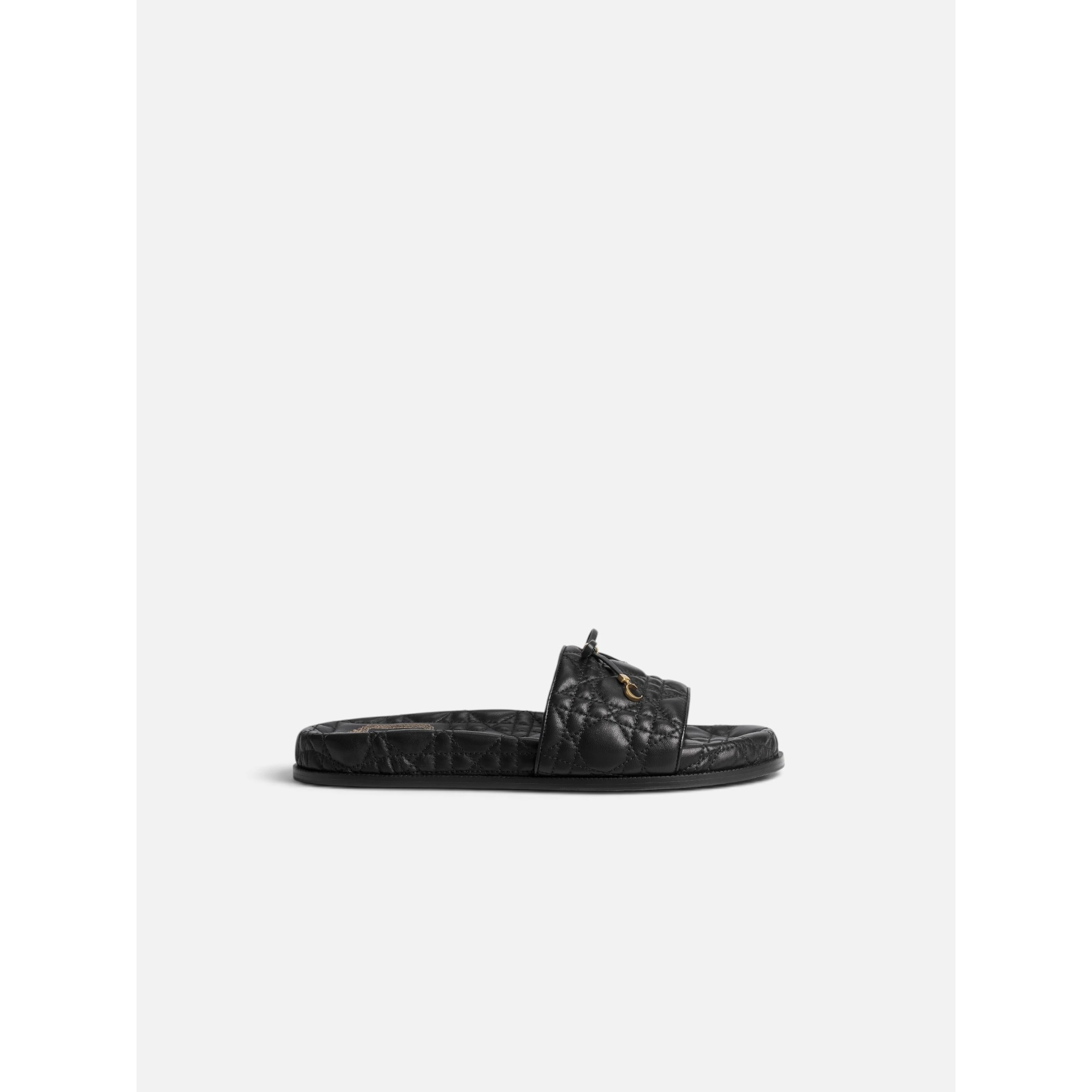 CHRISTIAN DIOR slippers