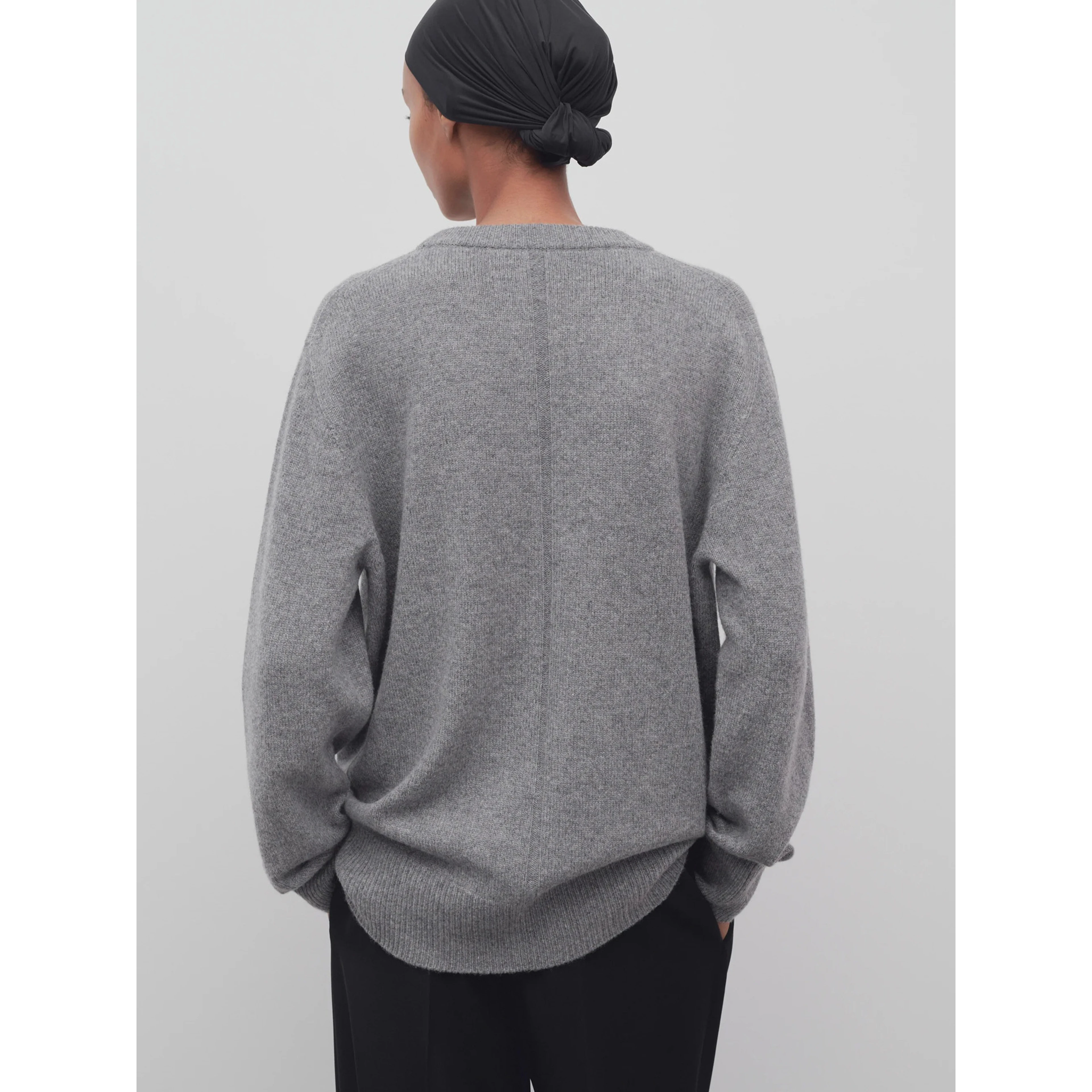 THE ROW sweater