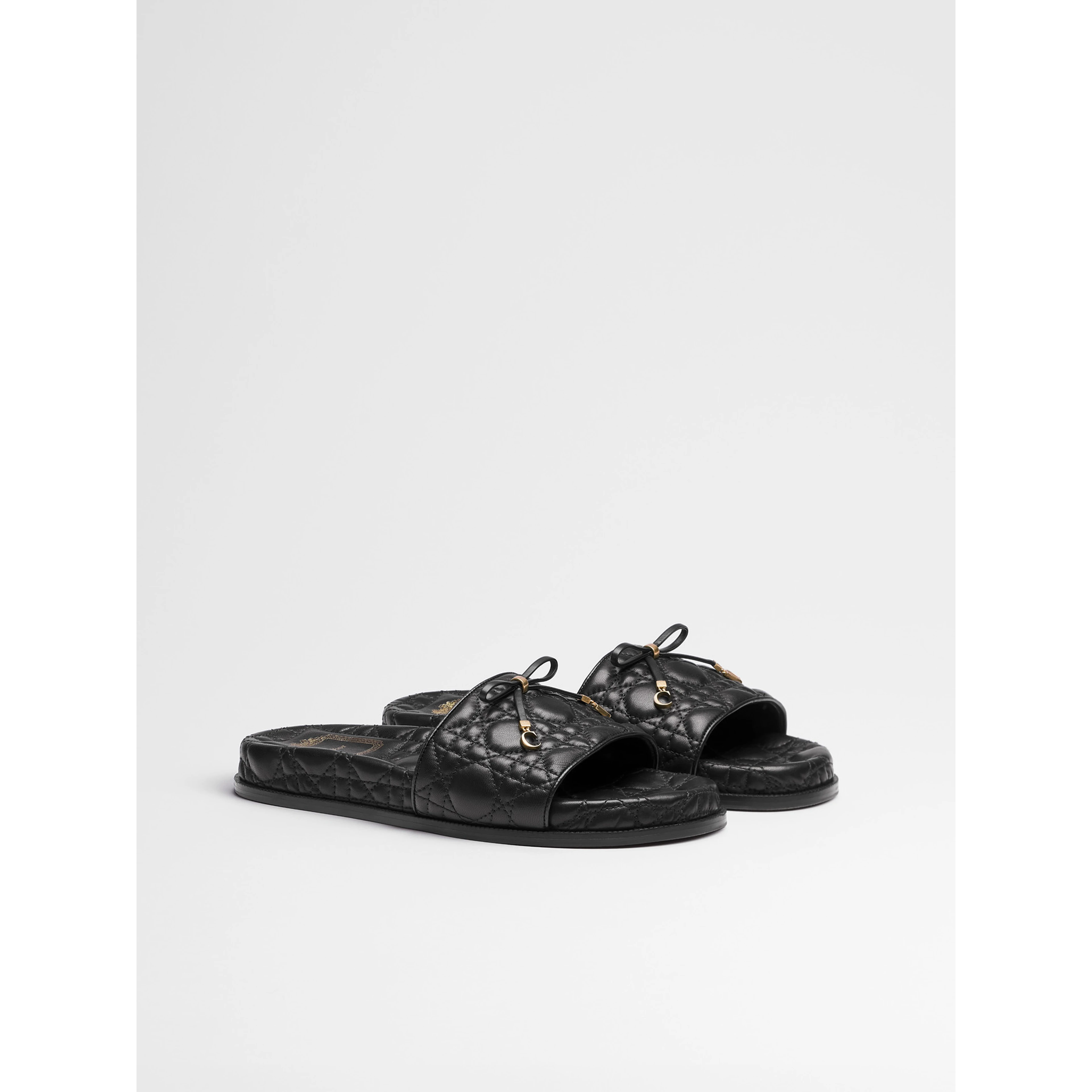 CHRISTIAN DIOR slippers