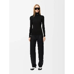 LOEWE roll