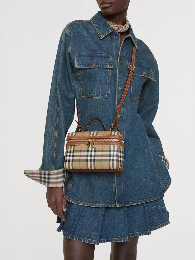 BURBERRY handbag