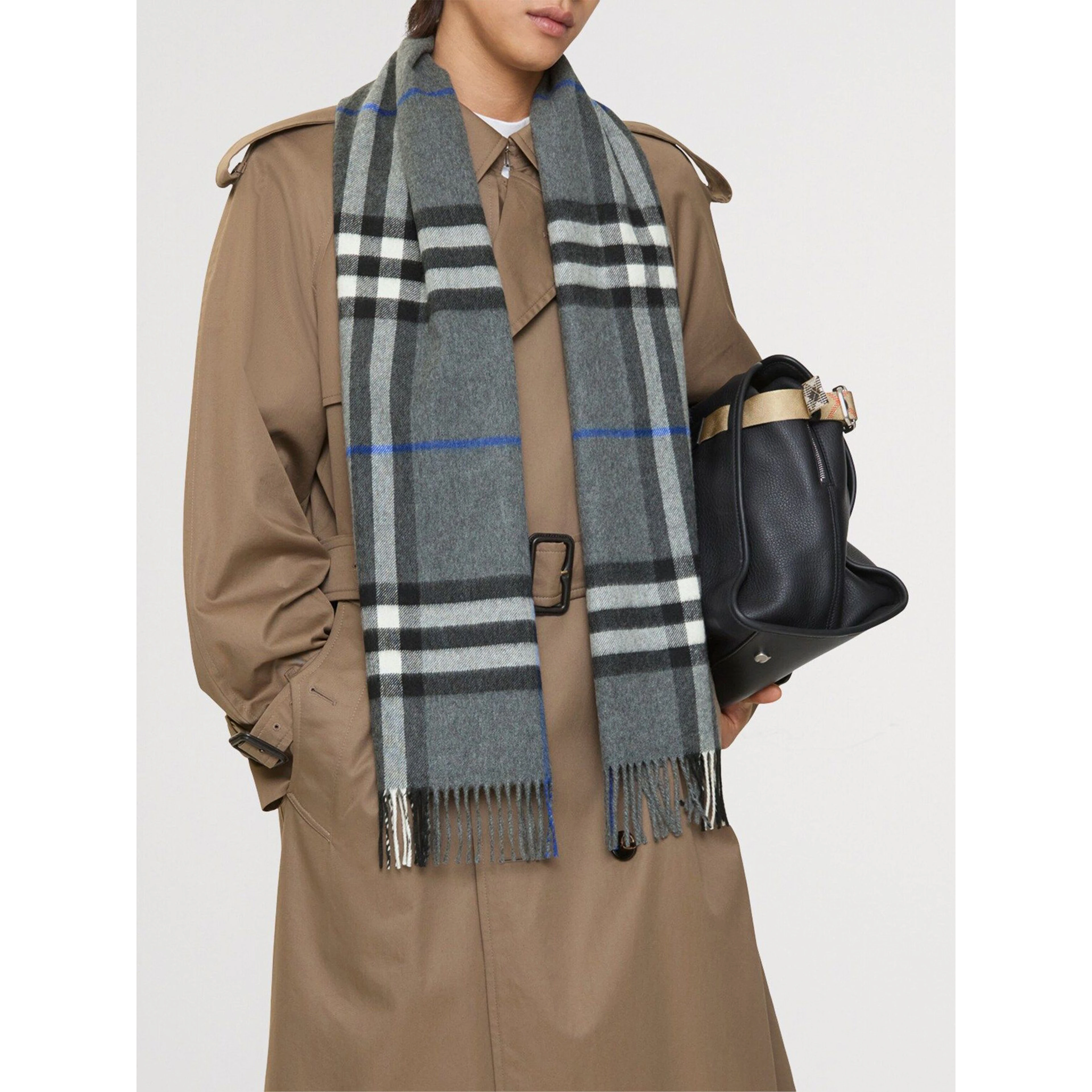 BURBERRY scarf