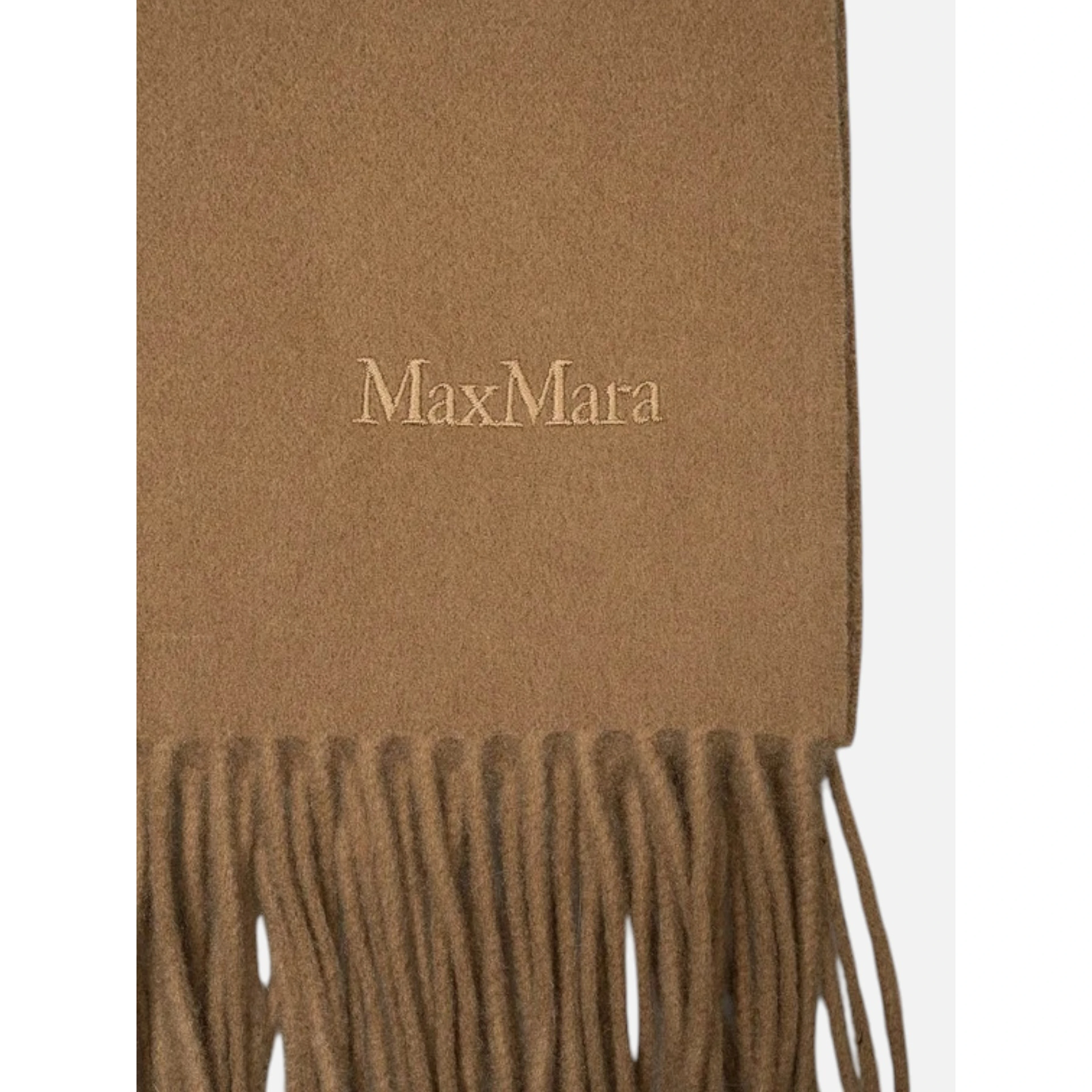 MAX MARA THROWS A SCARF