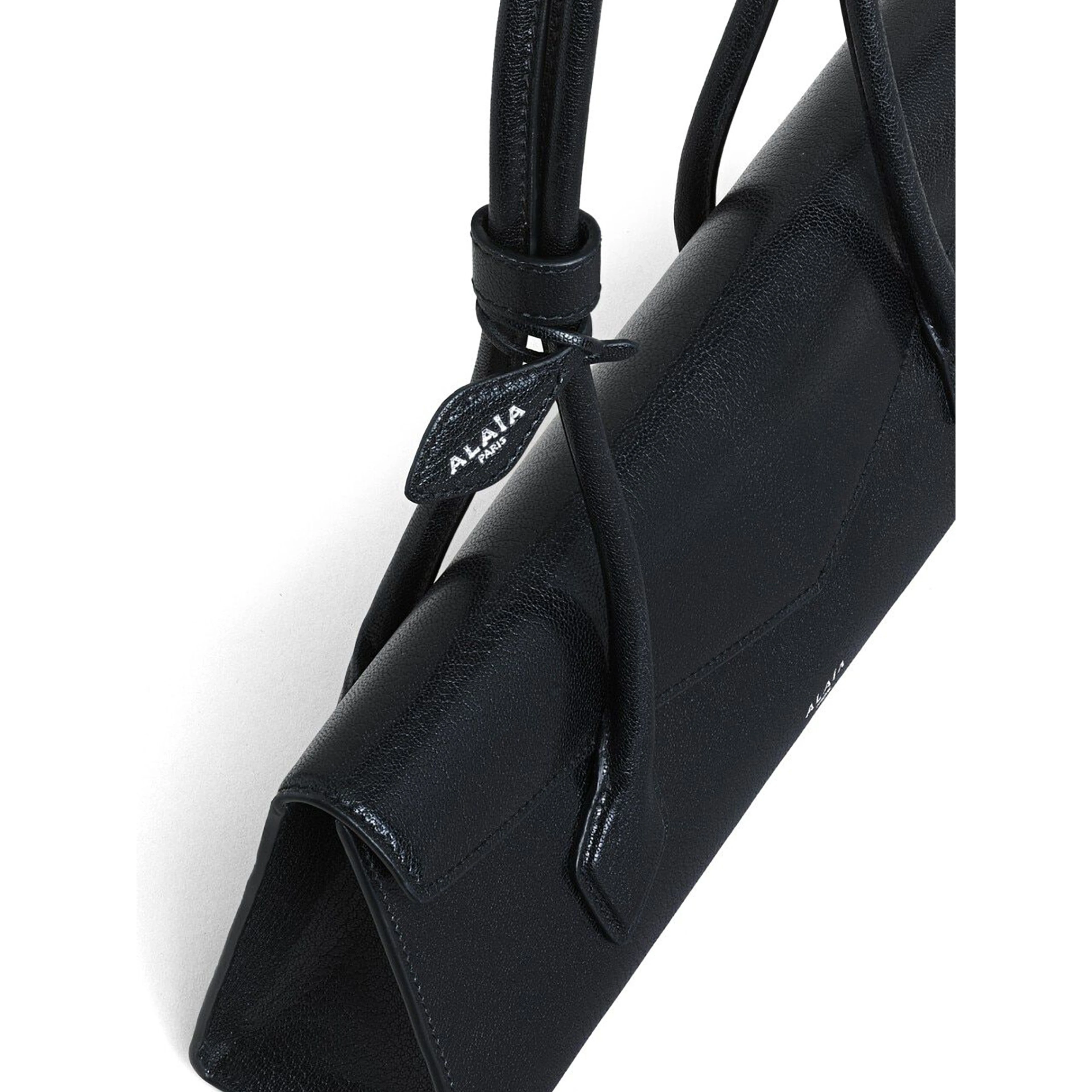 ALAÏA LE TECKEL FLAP bag