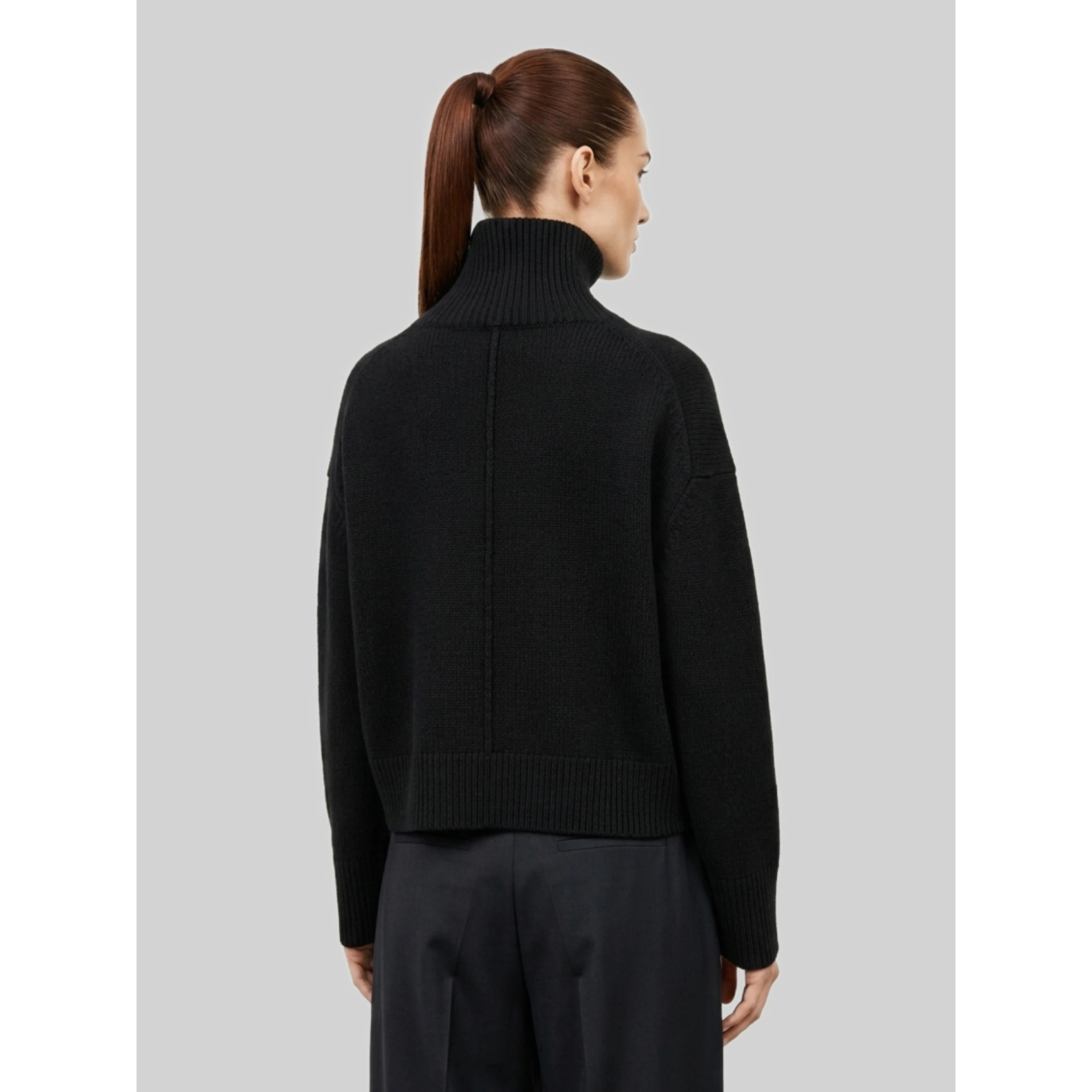Black Jonah turtleneck sweater
