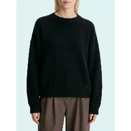 Black Tristan sweater
