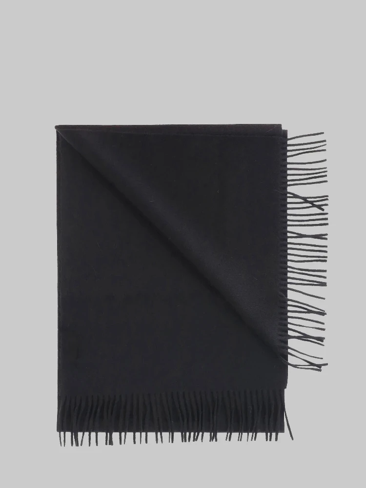 Black cashmere scarf alternative