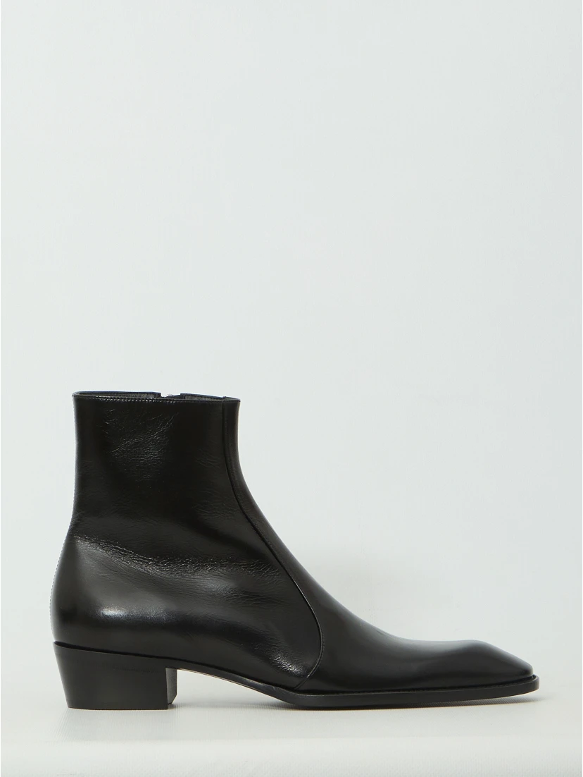Black Aurelien boots
