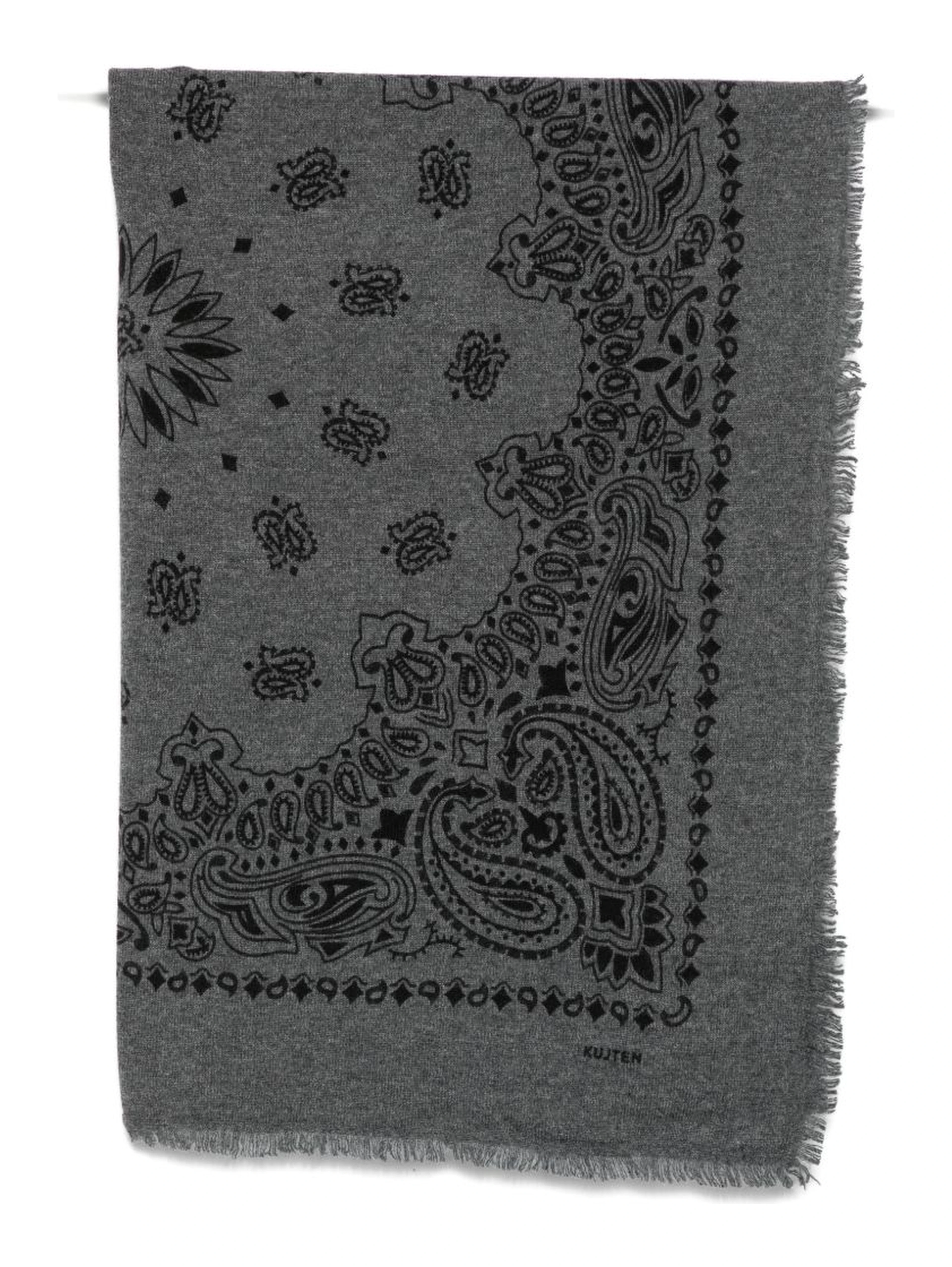 KUJITEN Scarfs