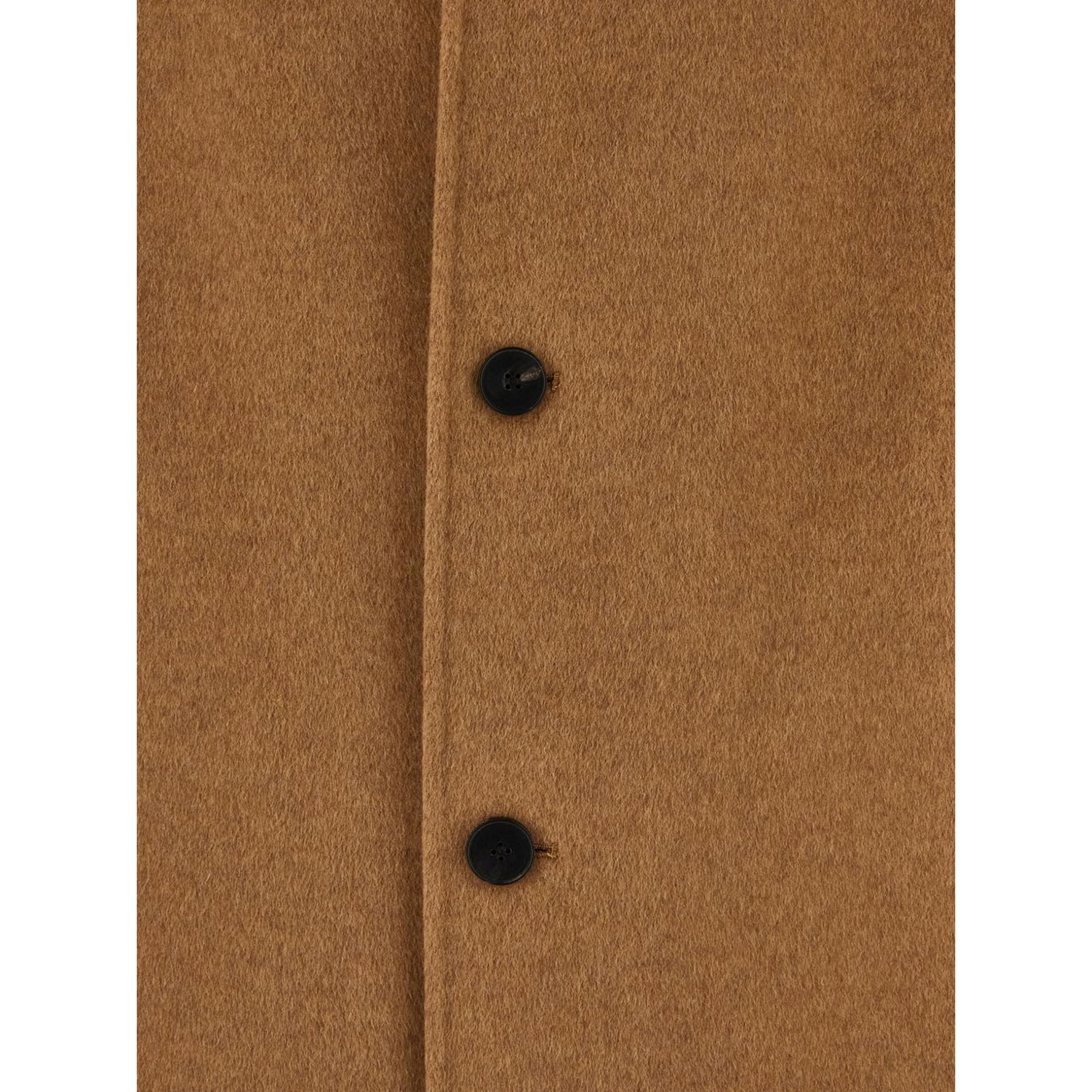 Amaranto Coats
