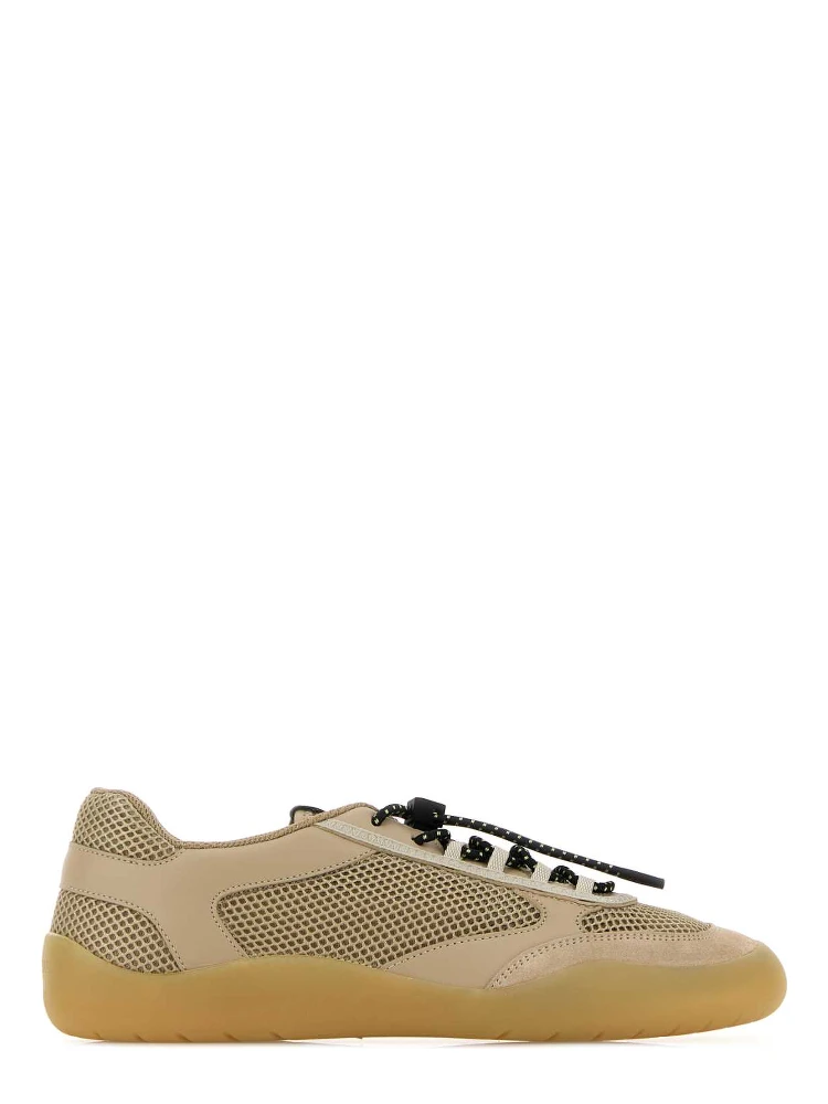 LACED SHOES