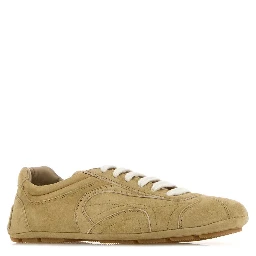 LACED SHOES