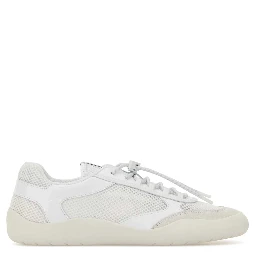 LACED SHOES