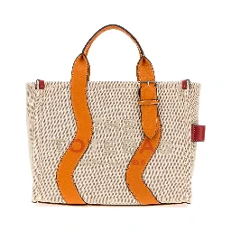 THE MEDIUM TOTE