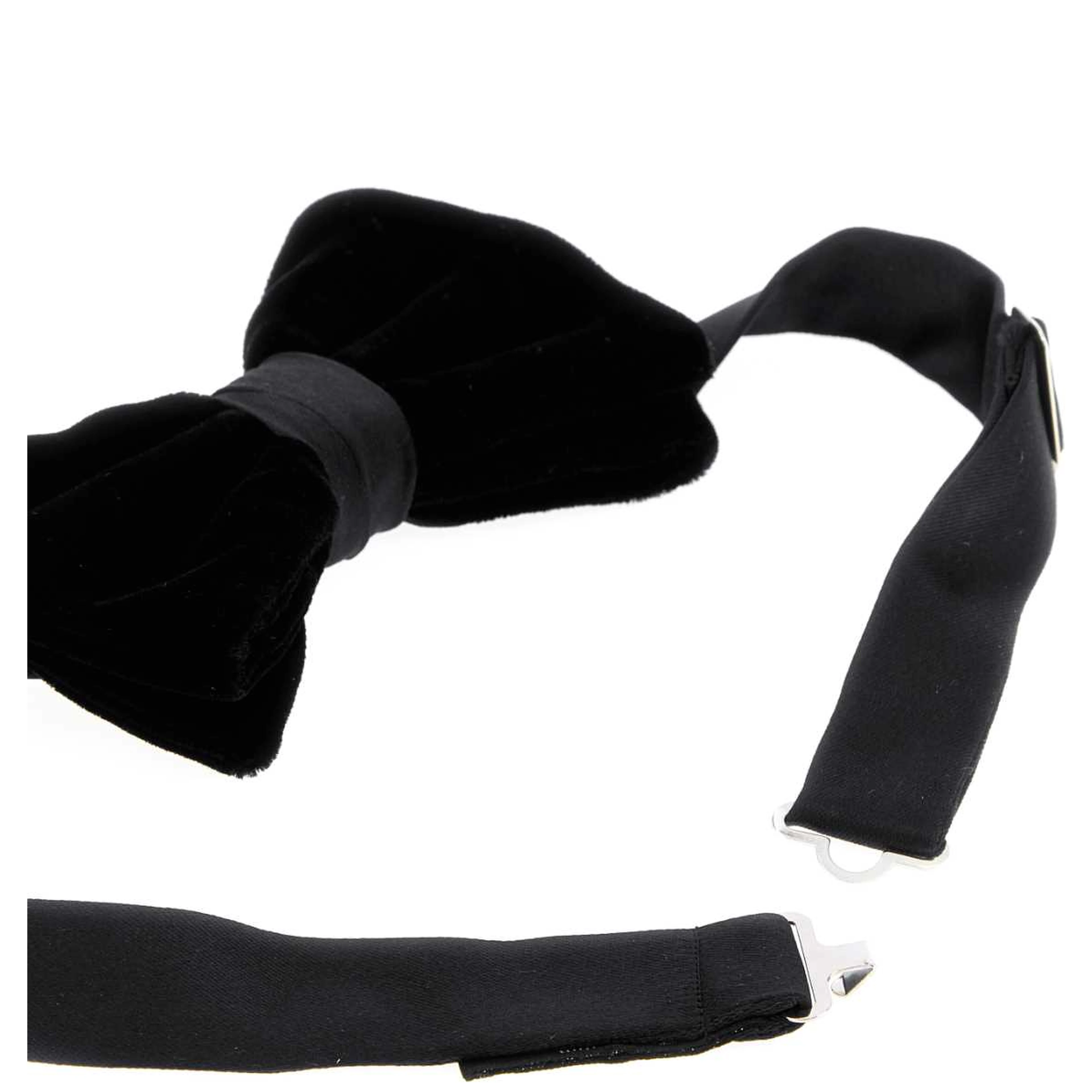 BOW TIE
