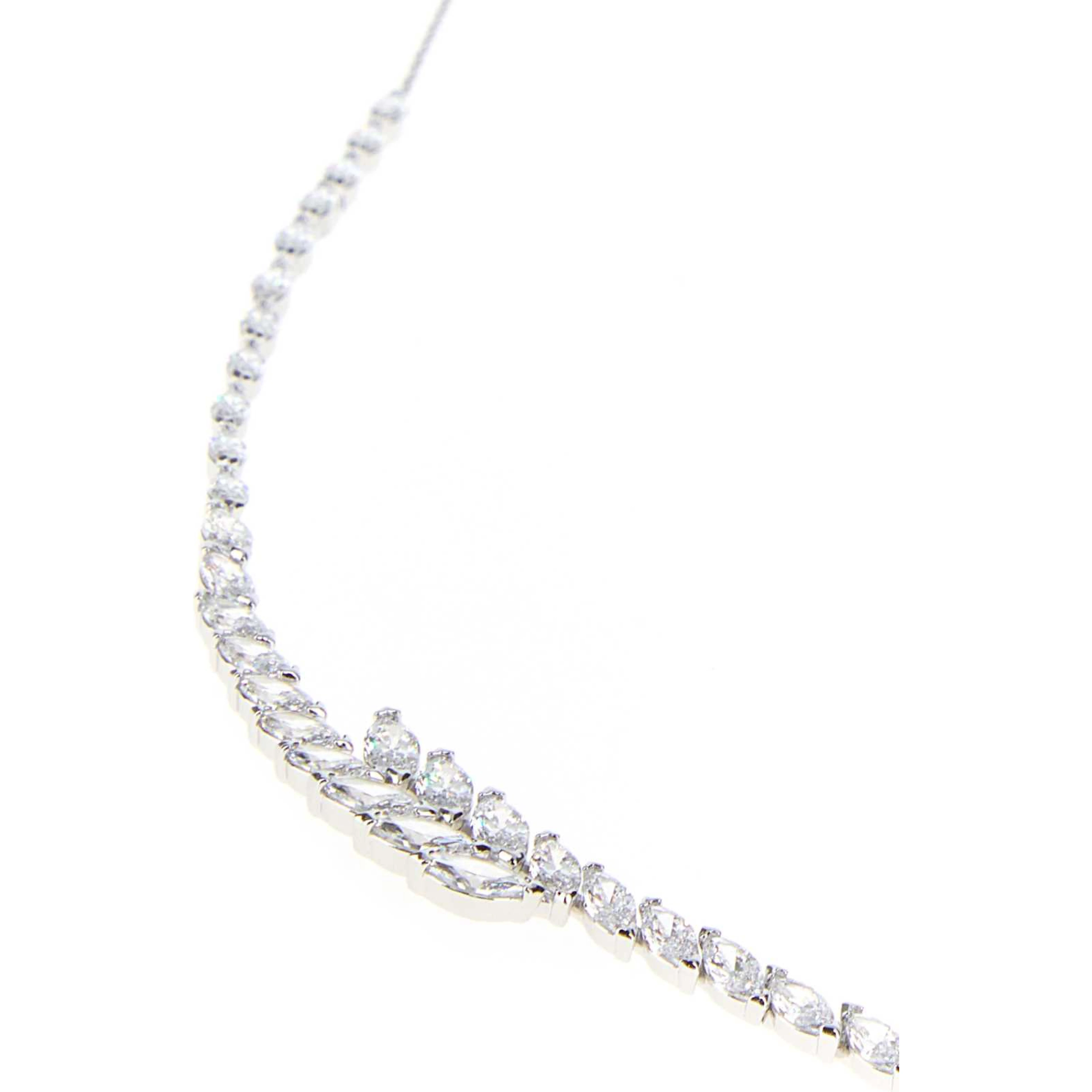 MESMERA:ALL ARD NECKLACE WHI/RHS