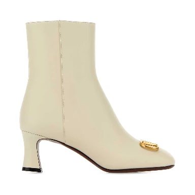 BOOTIE