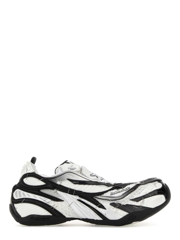 SOLELESS