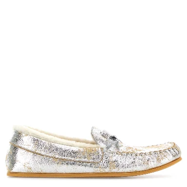LEATHER UPPER AND RUBBER SOLE MOCCASIN