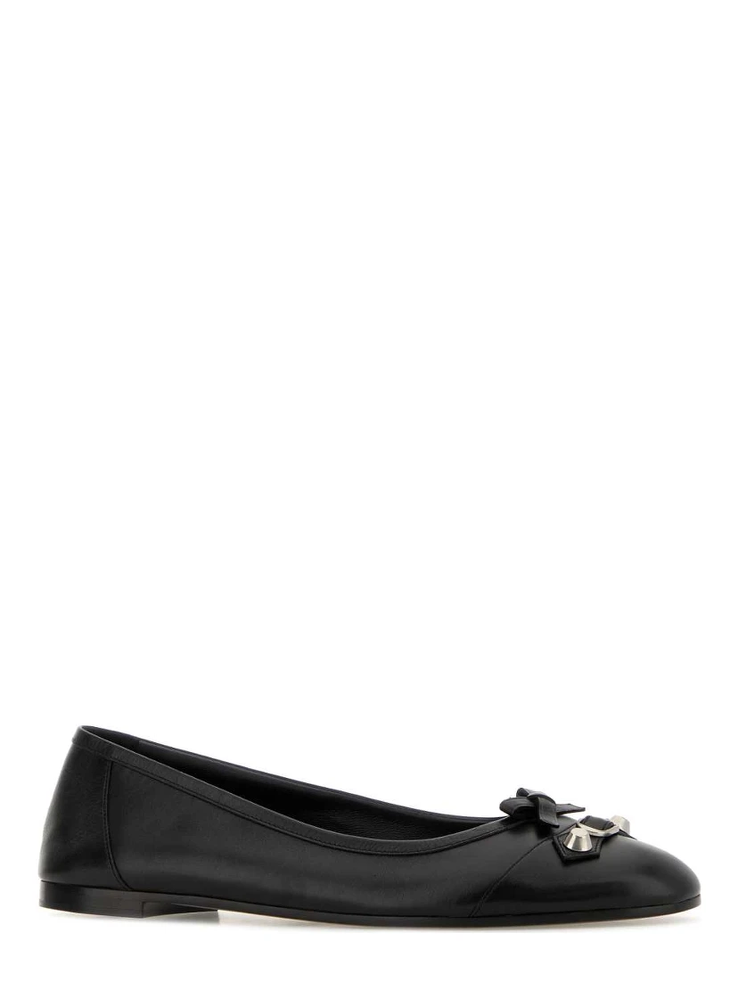 CITY UPT. FLAT L005