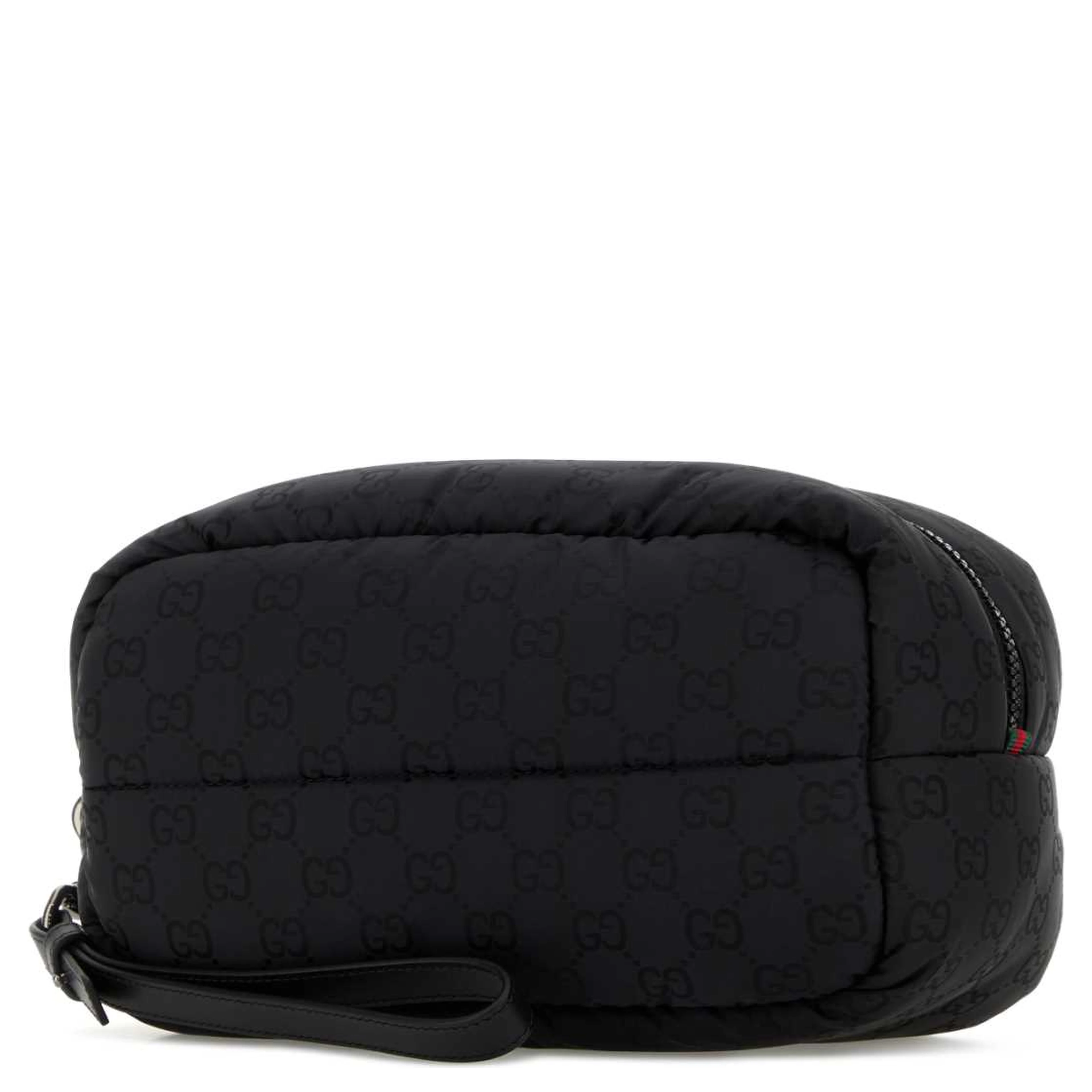 POUCH WITH REMOVABLE HANDLE